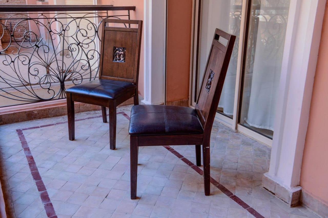 Schone Ferienwohnung: Poolblick und Terrasse nahe Majorelle Garden Marrakesh Exterior photo