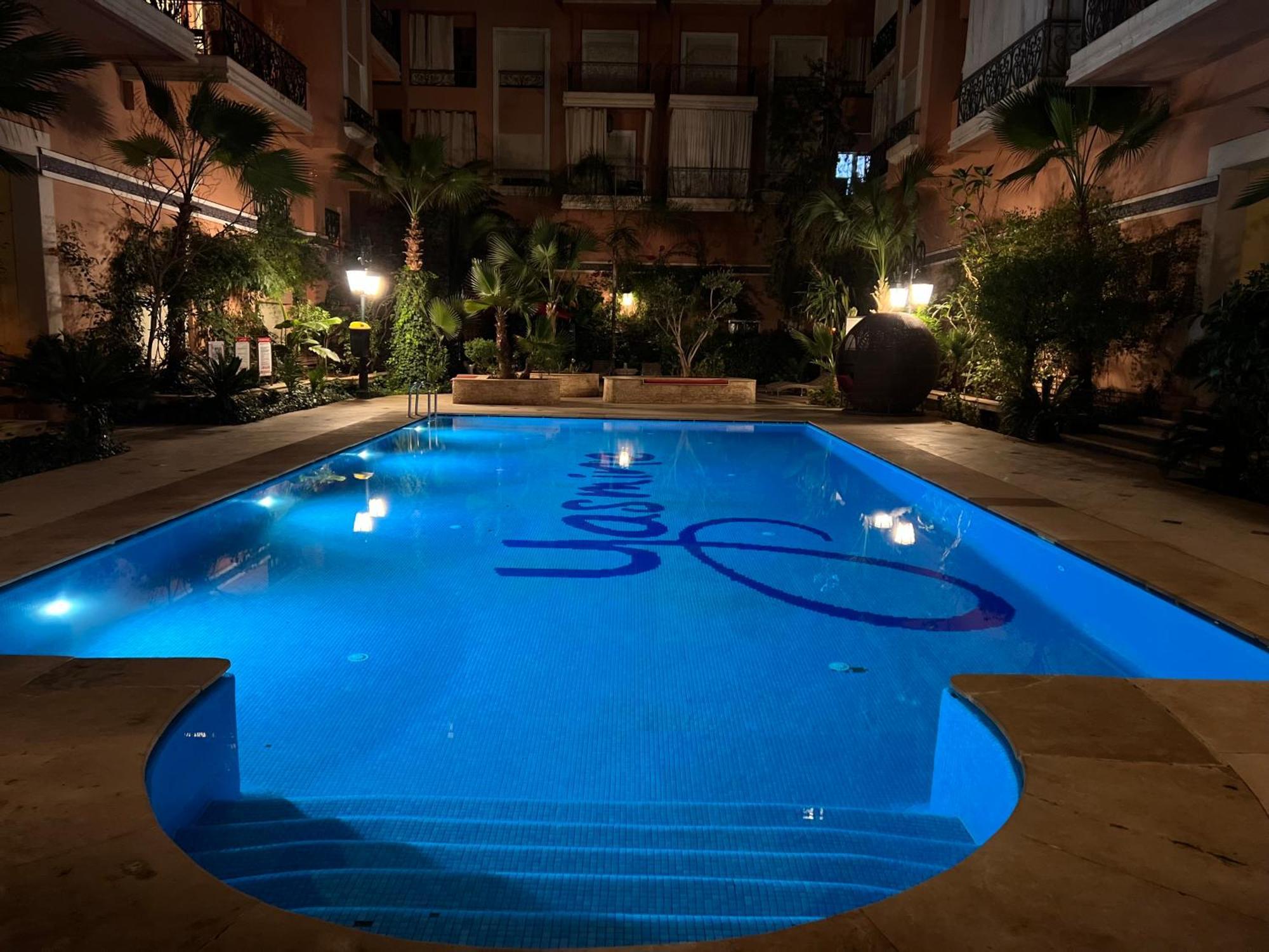 Schone Ferienwohnung: Poolblick und Terrasse nahe Majorelle Garden Marrakesh Exterior photo